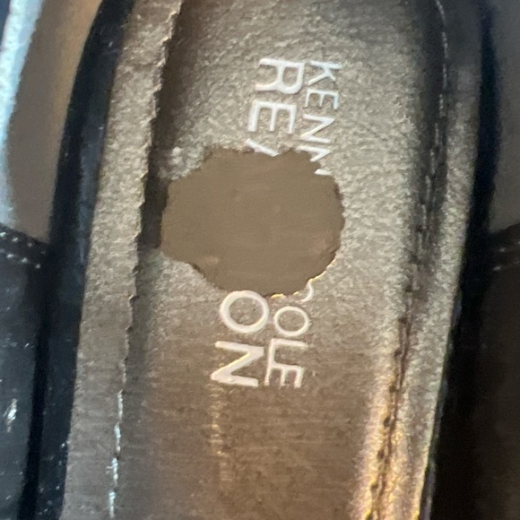 Kenneth Cole Reaction Black Beaded Flats Size 7.5M Textured Slip On Shoes - Picture 5 of 7